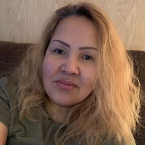 Meet your Posher, Jenny